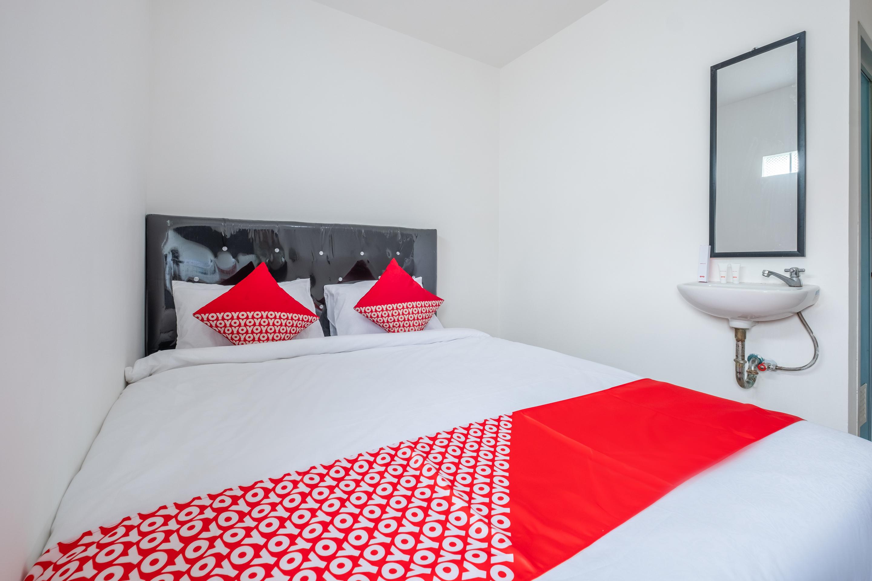 โอโย 1460 อันเยลีร์ เรสซิเดนซ์ Hotel จิเรบอน ภายนอก รูปภาพ
