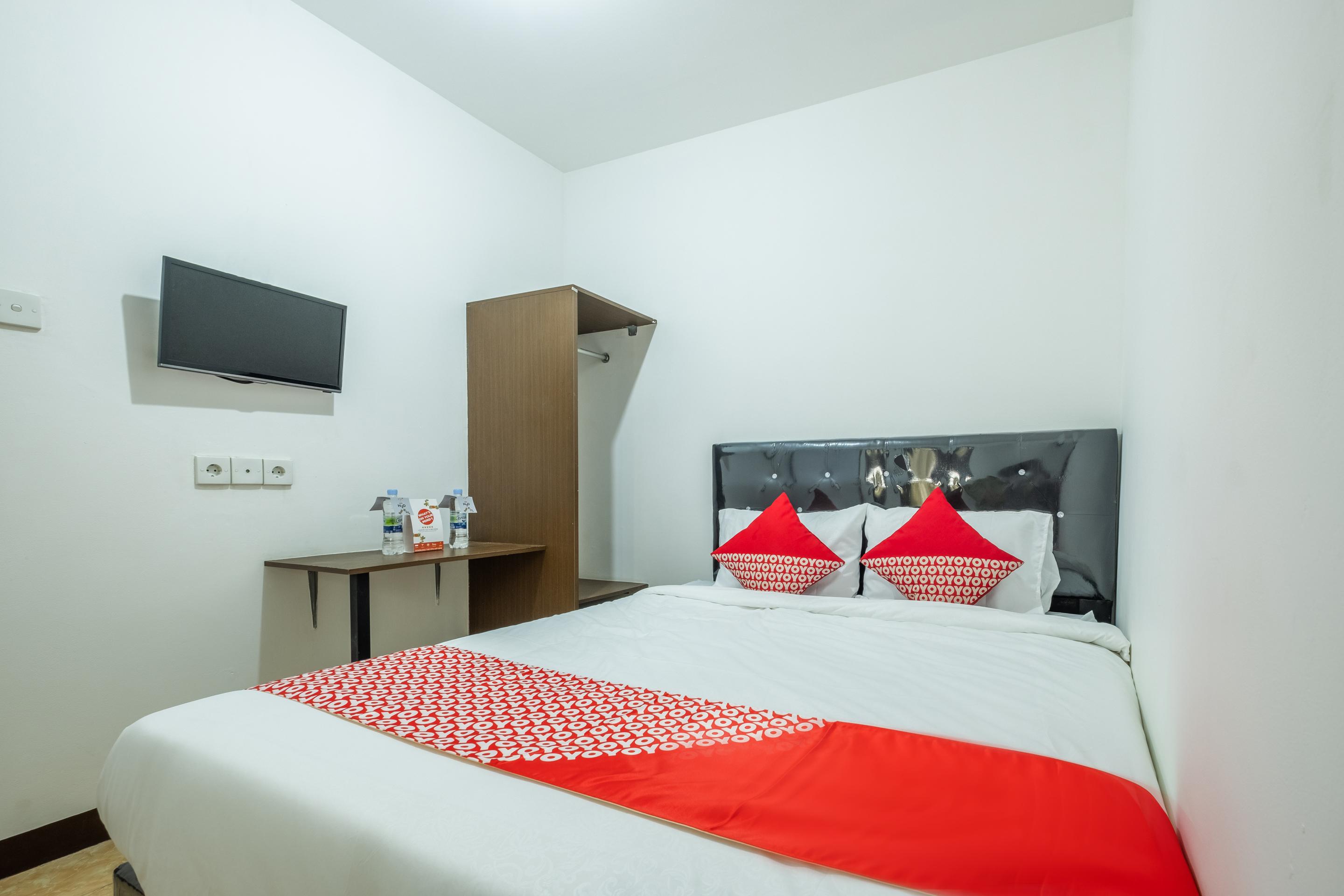 โอโย 1460 อันเยลีร์ เรสซิเดนซ์ Hotel จิเรบอน ภายนอก รูปภาพ